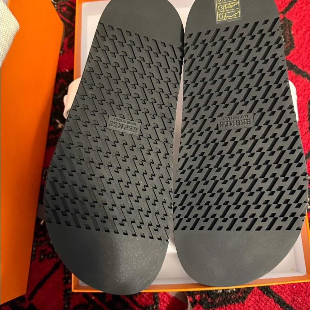 Hermes Sandal Chypre White Size 7 - Picture 4 of 6